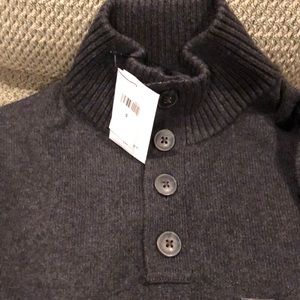 Men’s Banana Republic sweater